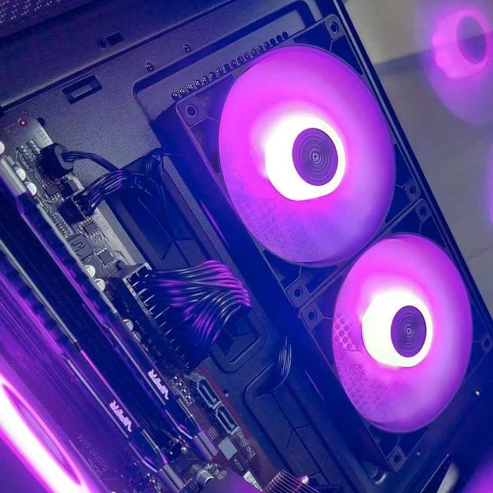 Komputer Gaming Ryzen 7 2700X / RTX 2060 6GB / 16GB RAM / SSD / Win 11 Pro