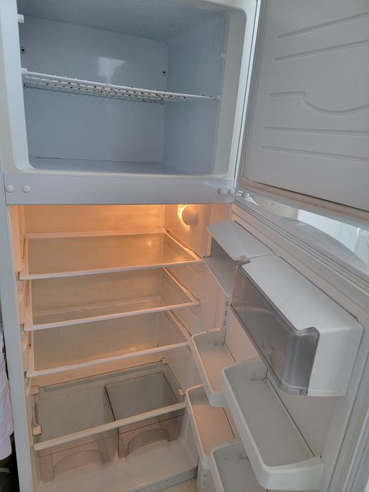 холодильник с морозилкой атлант мхм 2835-90 перестал холодить