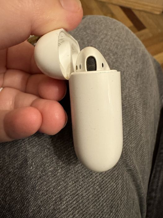 Apple Airpods 2го покоління (оригінал)