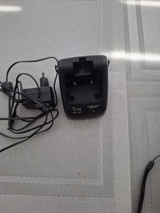 Судовая рация  Icom