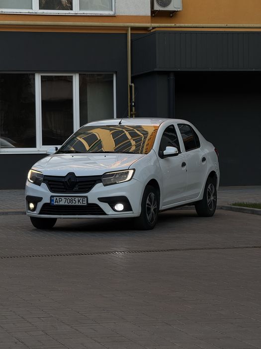 Аренда авто •для такси •рено логан 1.2 газ/бенз