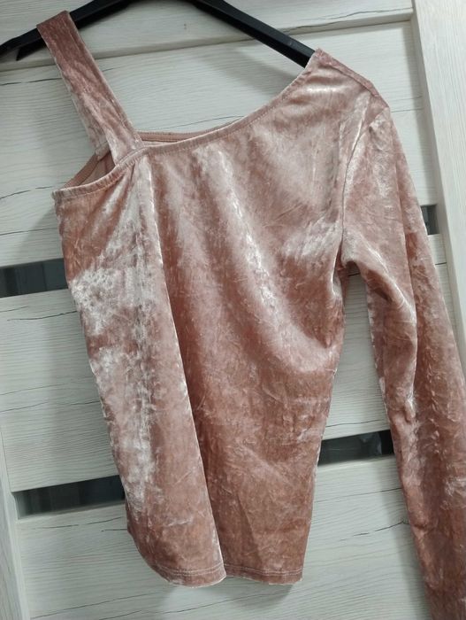 Bluzka rozm 152-158 Sinsay