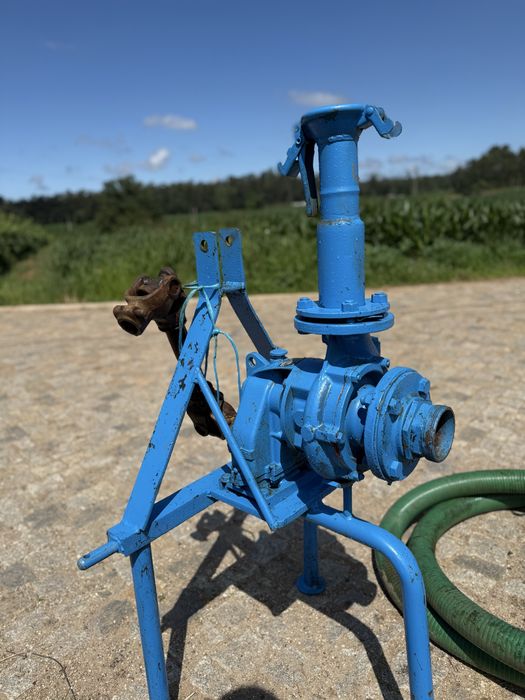 Bomba de Rega a Trator