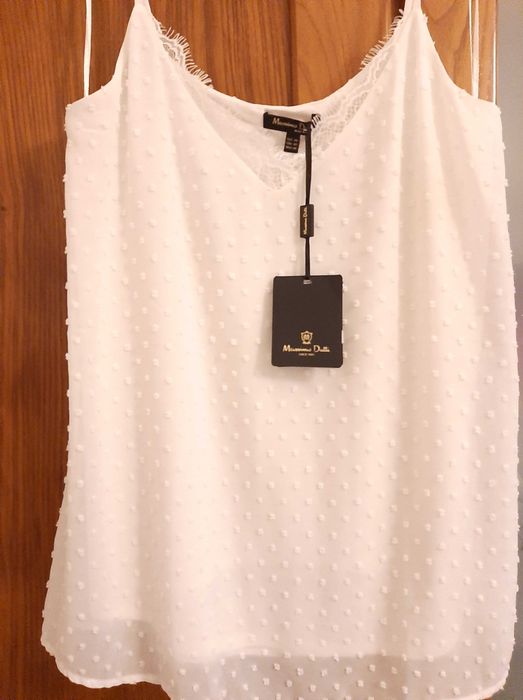 Top plumeti com detalhe de renda preta Massimo Dutti