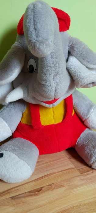 Duża maskotka słoń