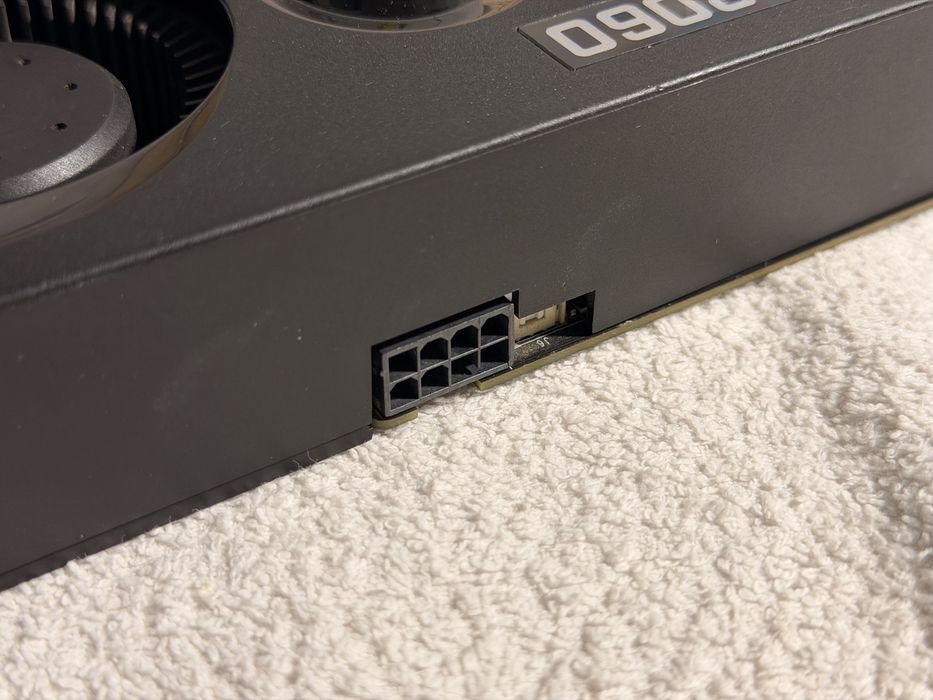 Видеокарта PNY GeForce RTX 2060, 6gb ( Не рабочая )
