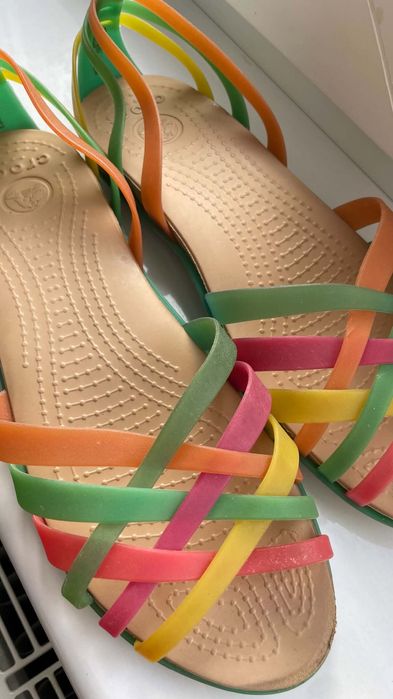 Crocs kolorowe sandały huarache flat W9 39/40