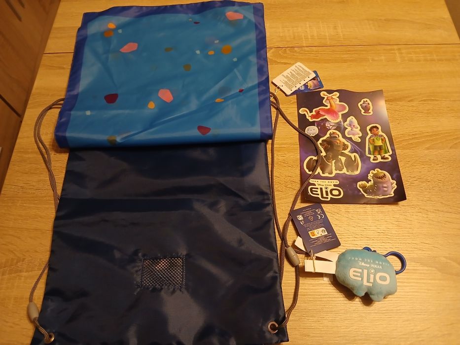 Kit Disney Pixar ELIO - Novo