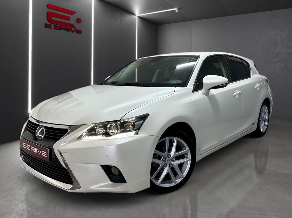 Lexus CT 200h