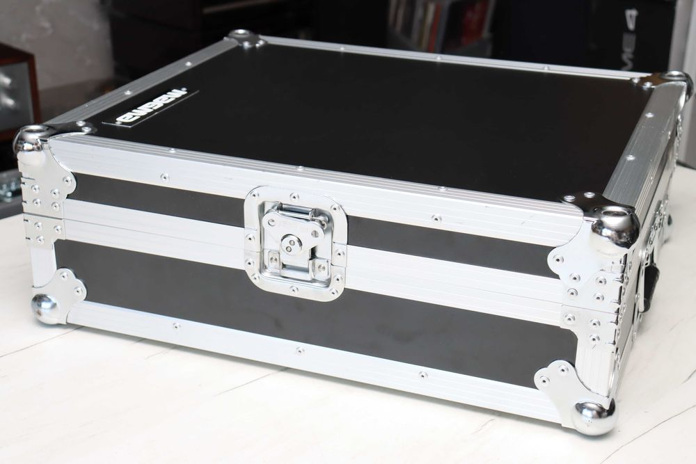 Case Pioneer DJM A9 Magma