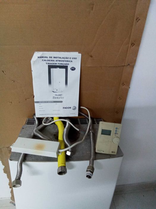 Caldeira a gás aquecimento central e água sanitárias