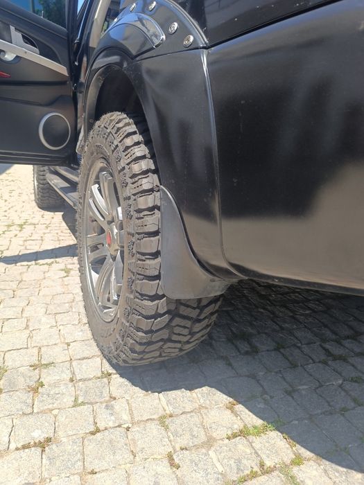 Vendo 4 pneus 275/45/20