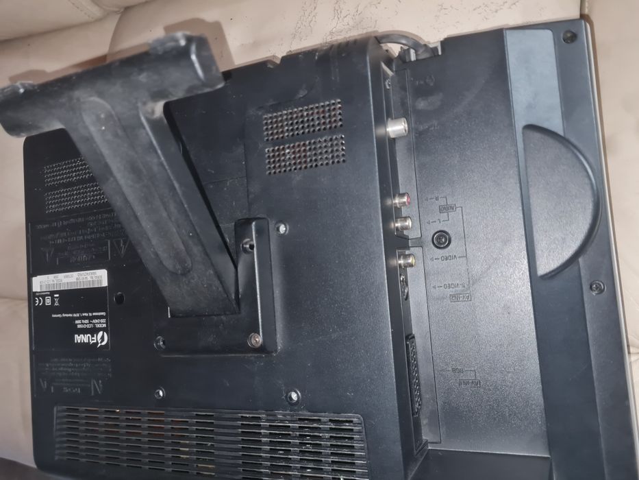 Retro telewizor Funai 15 cali