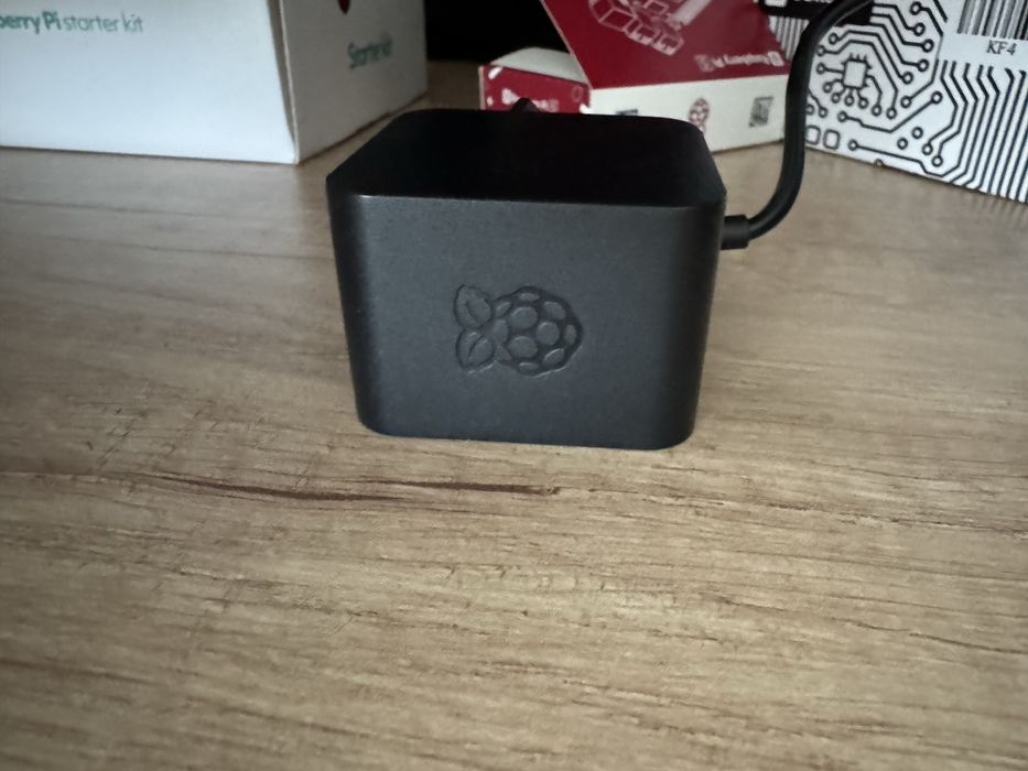 Zestaw justPi Pro - Raspberry Pi 5 WiFi 8GB RAM - 32 microSD