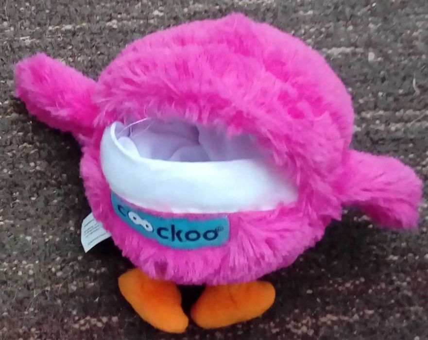 Boneco de peluche muito fofo e macio