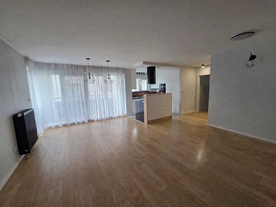 Piękny i wygodny 4-pokojowy apartament przy Płochocińskiej z garażem