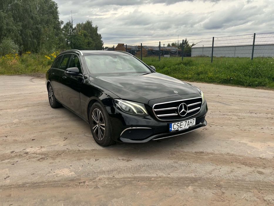 Mercedes-Benz E220d e klasa virtual cocpit ambiente jeden właściciel