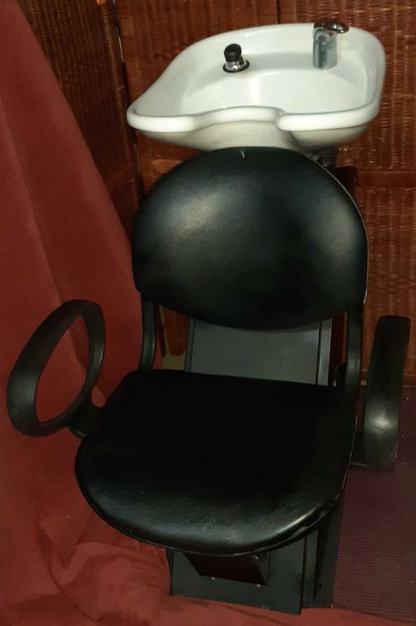 Cadeira de Cabeleireira / Calha