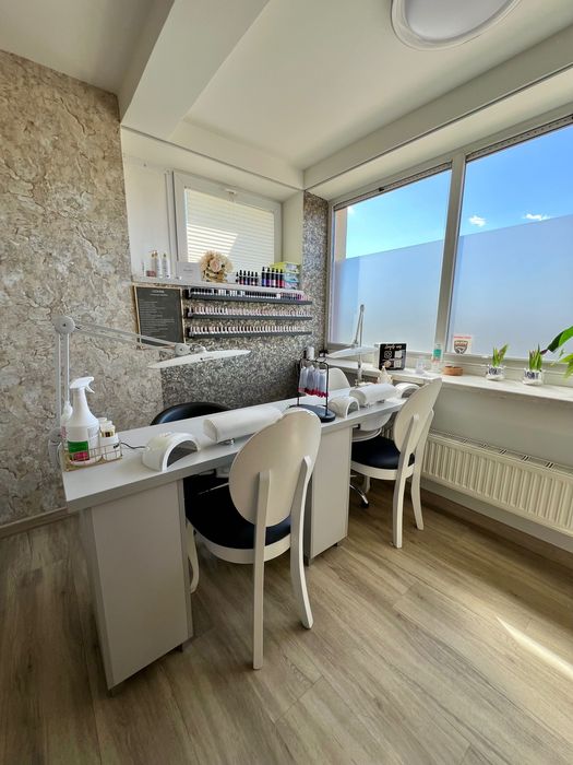 Gabinety pod wynajem - manicure, pedicure / szkolenia