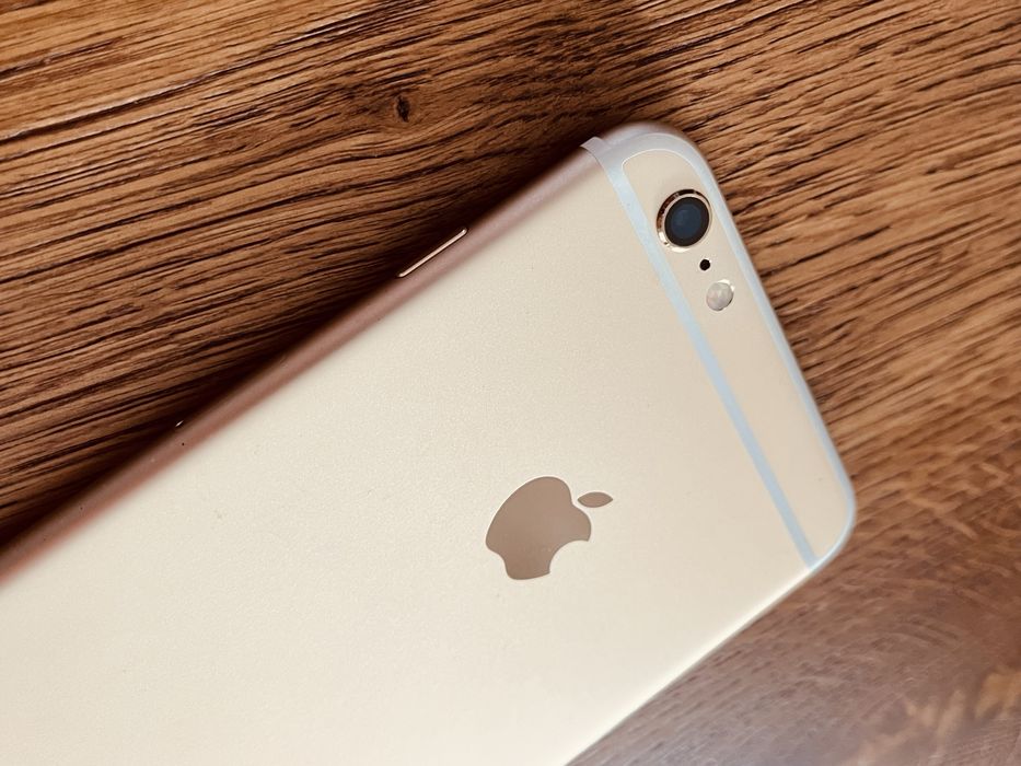 Iphone 6s plus Gold bez blokad.