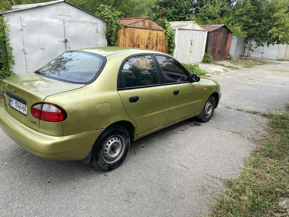 Део сенс 1,3  2006год