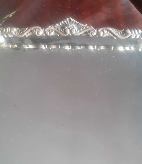 Tabuleiro antigo em espelho