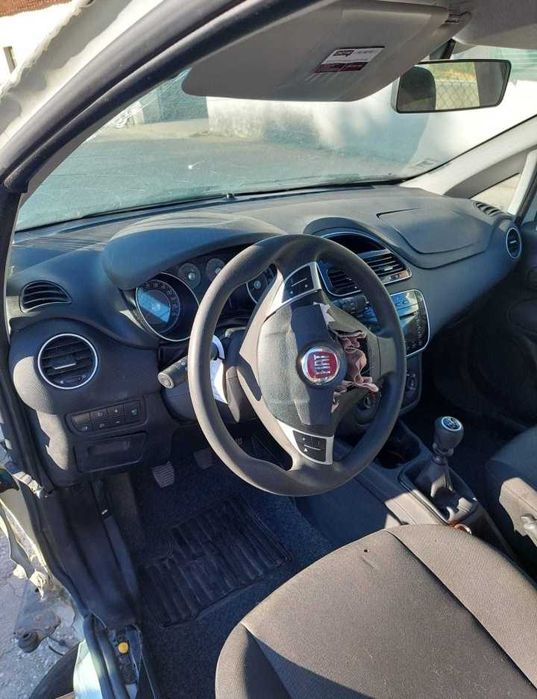 Para Peças Fiat Grande Punto 1.2 de 2016 com boa mecânica