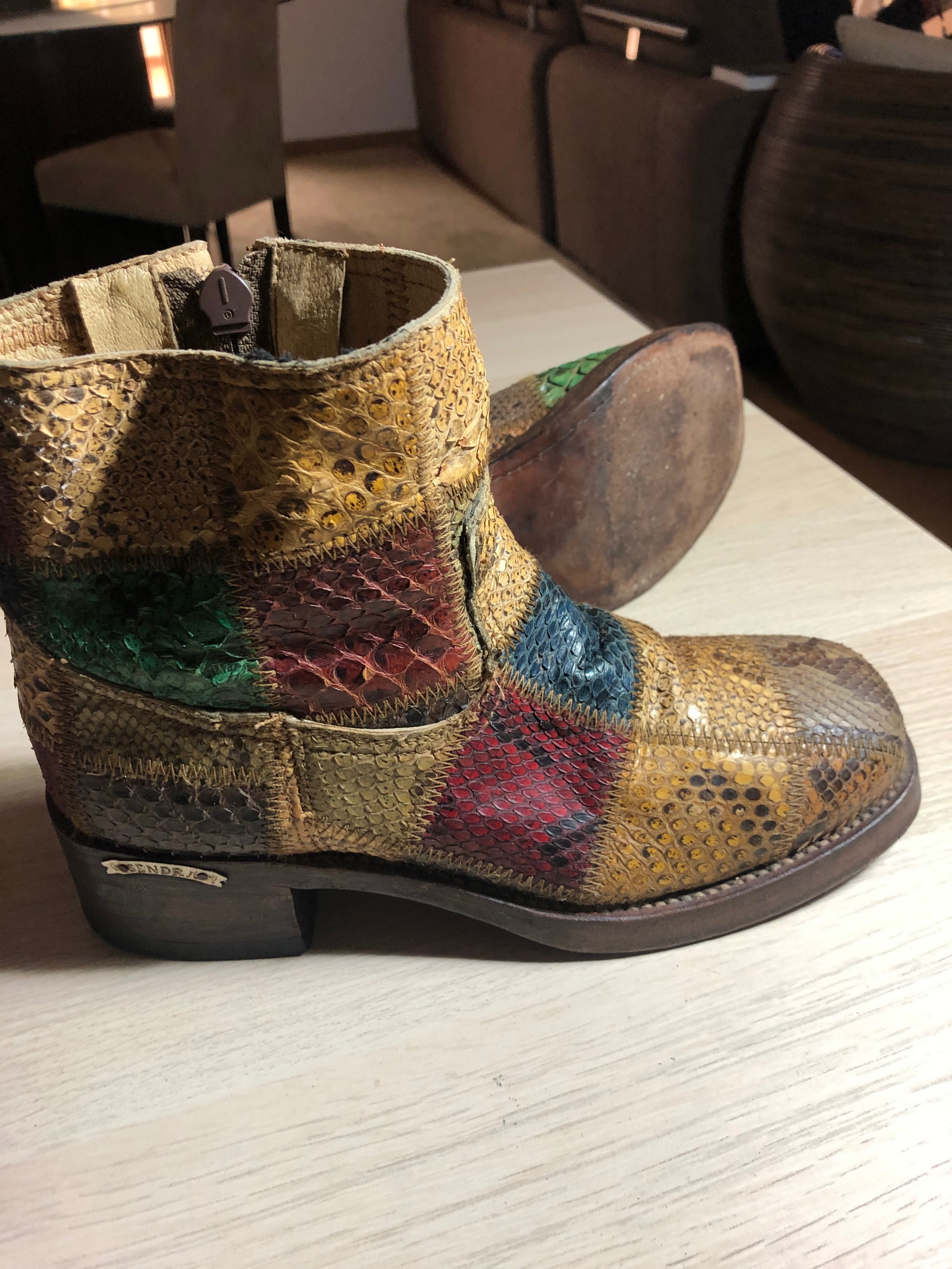 Botins pele cobra Sendra Alcabideche OLX Portugal