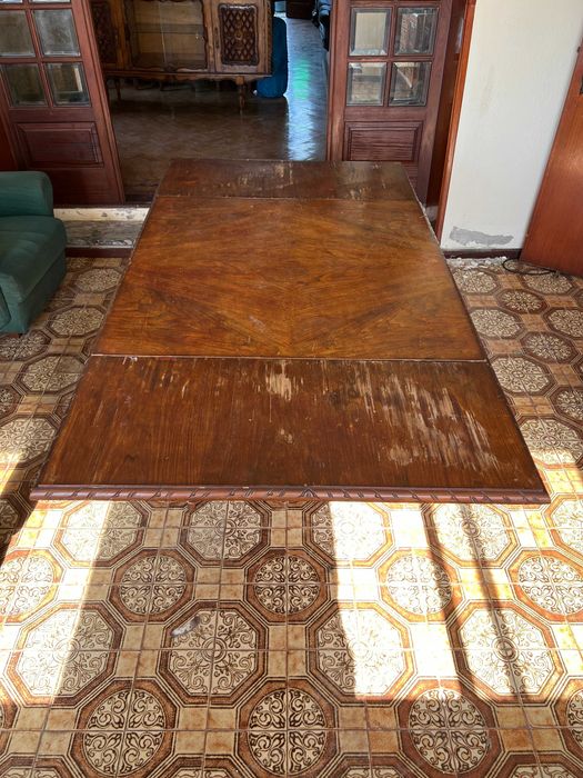 Mesa Extensível em Madeira