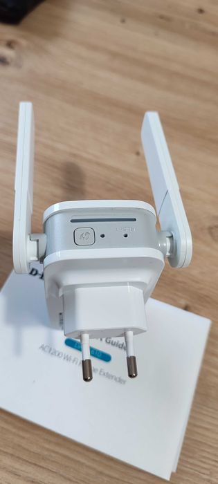 Repetidor Wi-Fi D-Link DAP-1610 AC1200 Dual Band – Em muito bom estado