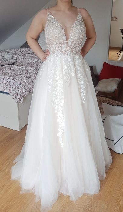 Piękna suknia ślubna