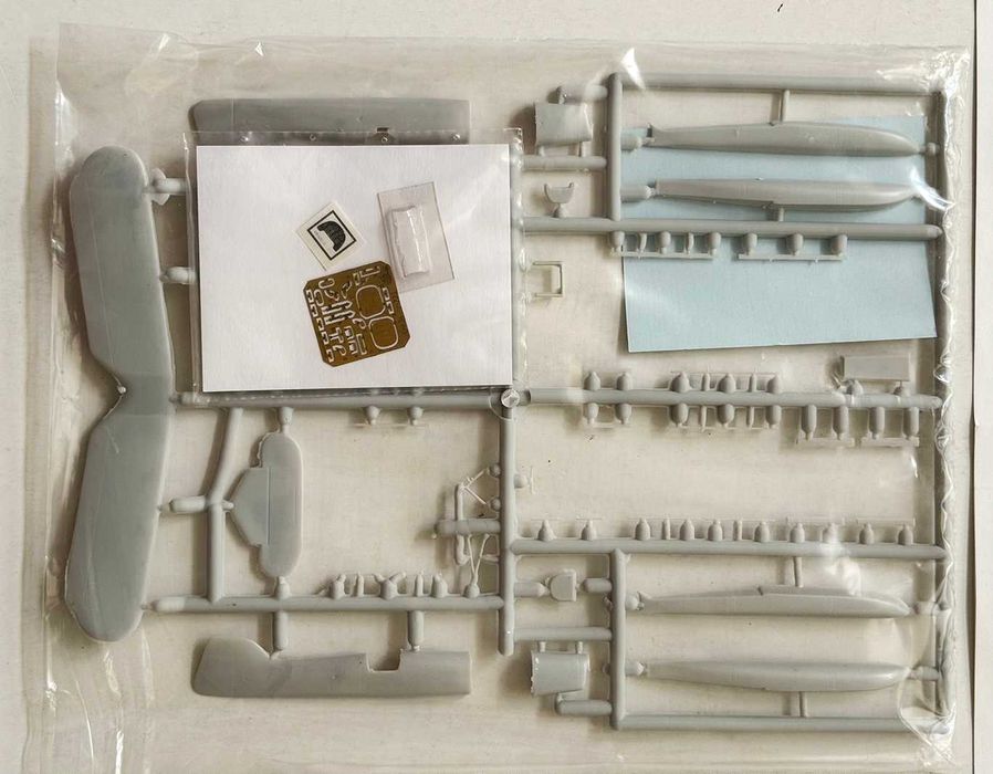 Pavla Models_Arado Ar 231 V1. Esc. 1:72. Completo e como novo.