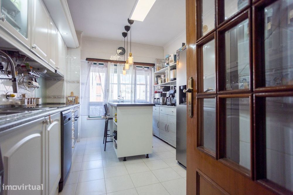 Apartamento T2 no Carregado