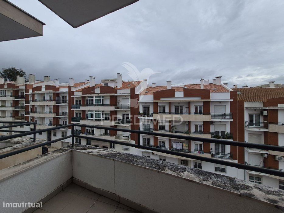 Apartamento T2-3Ass.Feijó-Vale Flor de Baixo-Almada