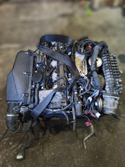 ДВЗ двигун ОМ611 646.961 Mercedes Sprinter Vito E-class 2.2 CDI