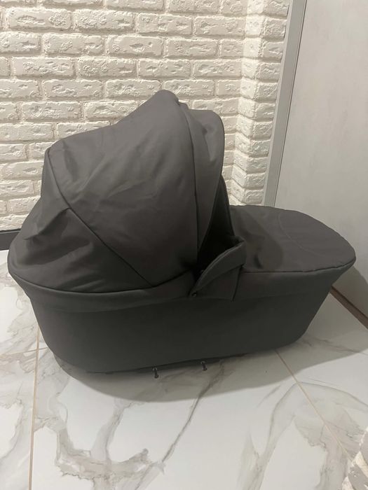 Продам  коляска  bair rio  2 в 1.