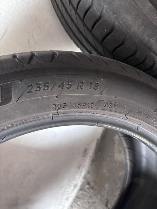 Opony letnie michelin 235/45r18 volvo