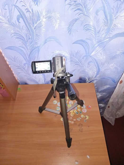 Продається відеокамера