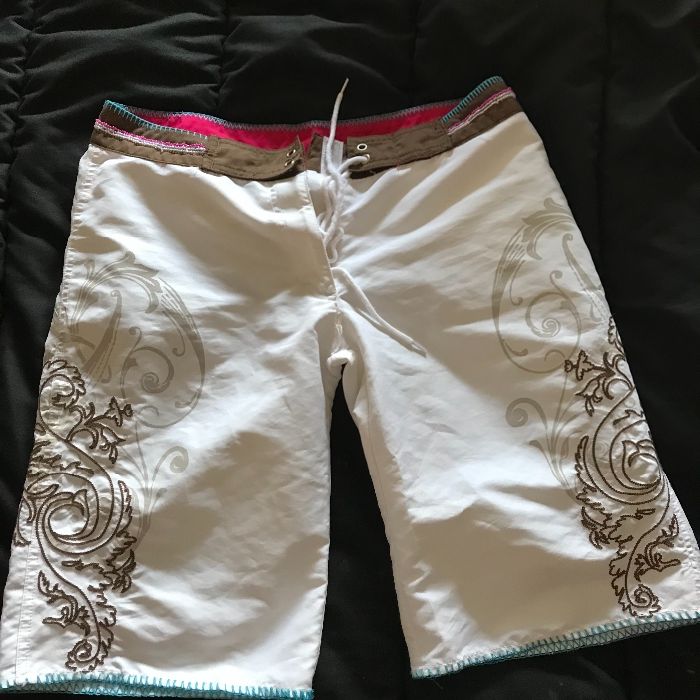 Surf calções como novos quase sem uso