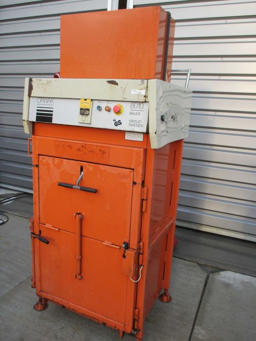 belownica prasa do makulatury foli Orwak 8010