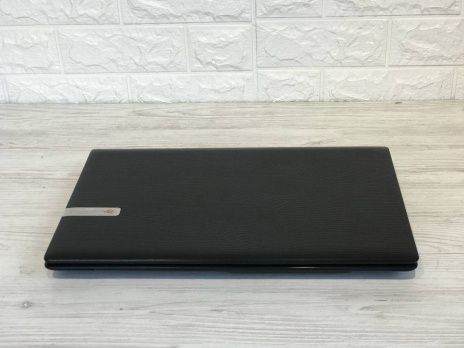 Ноутбук Packard Bell