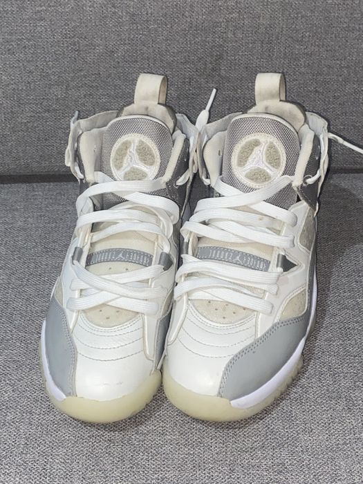 Jordan jumpman two trey