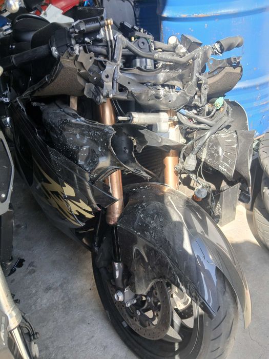 Suzuki Hayabusa (Acidentada)