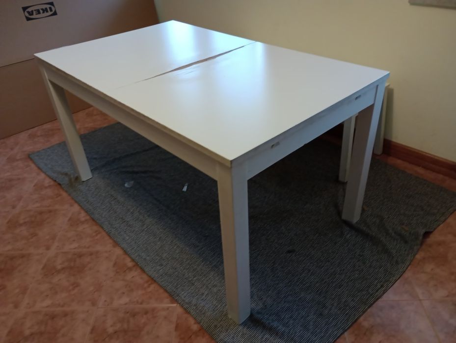 Mesa de Jantar IKEA Bjursta