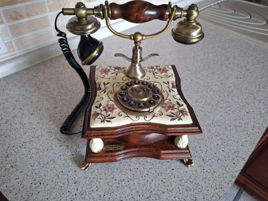 Ретро телефон "Оріон"