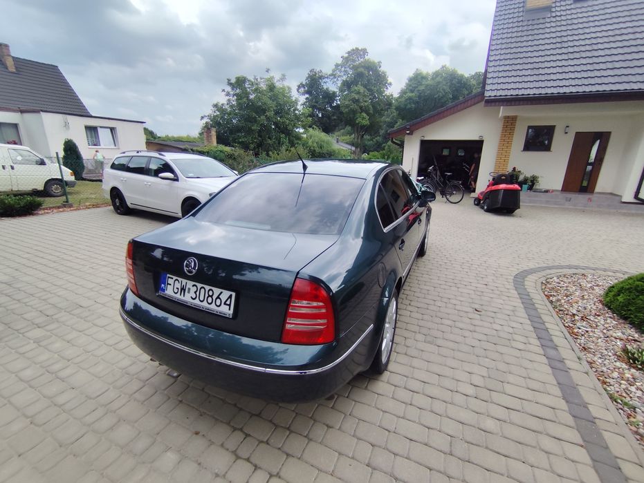 Skoda superb 1G 2.8