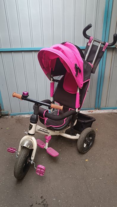 Дитячий триколісний велосипед