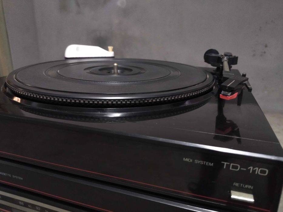 Gira Discos Tensai TD-110