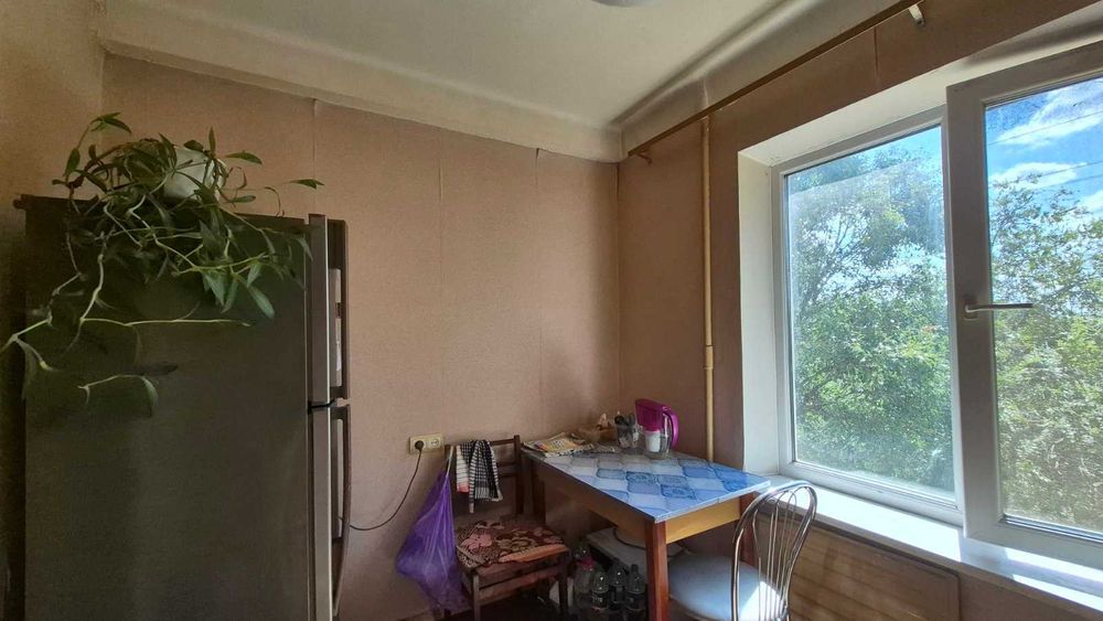 *Однокімнатна картира по вул. Євпаторійська