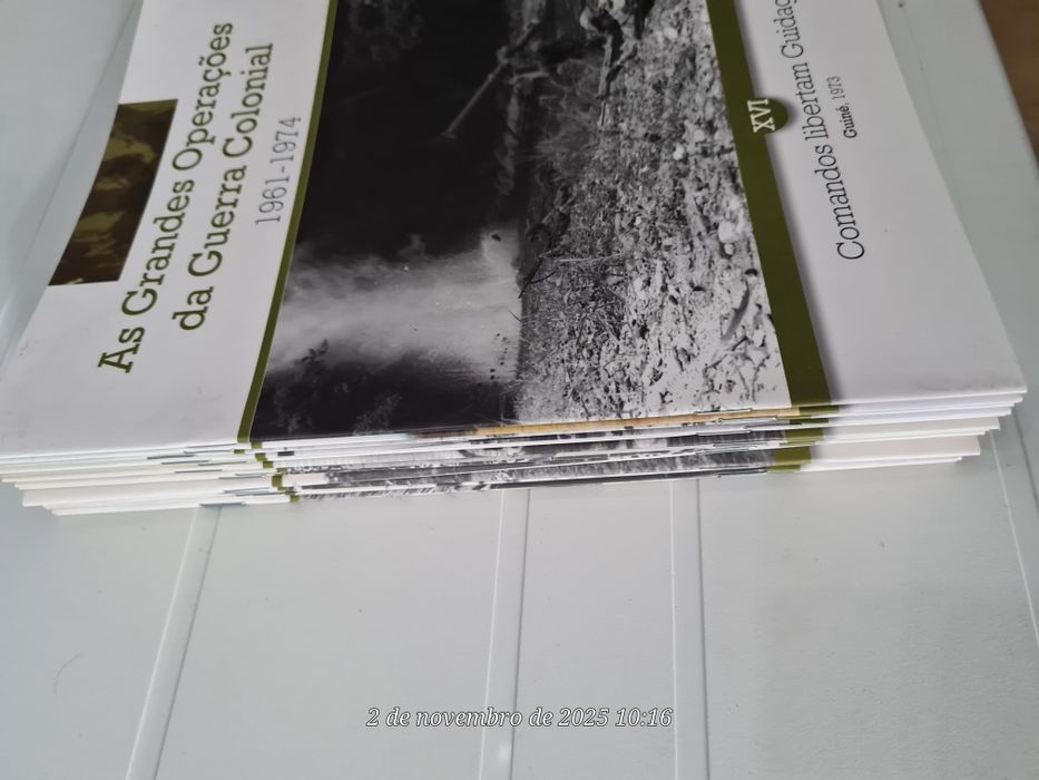 Vende-se livro e 16 libretos sobre a Guerra Colonial